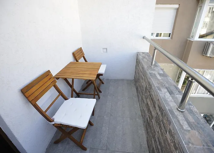 Poshta 1 1 فارنا